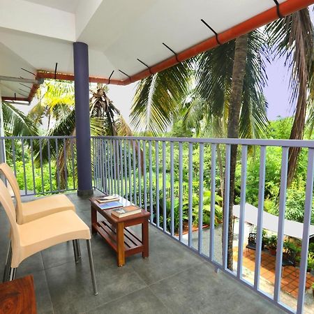 Monsoon Apartments Kannur Bagian luar foto